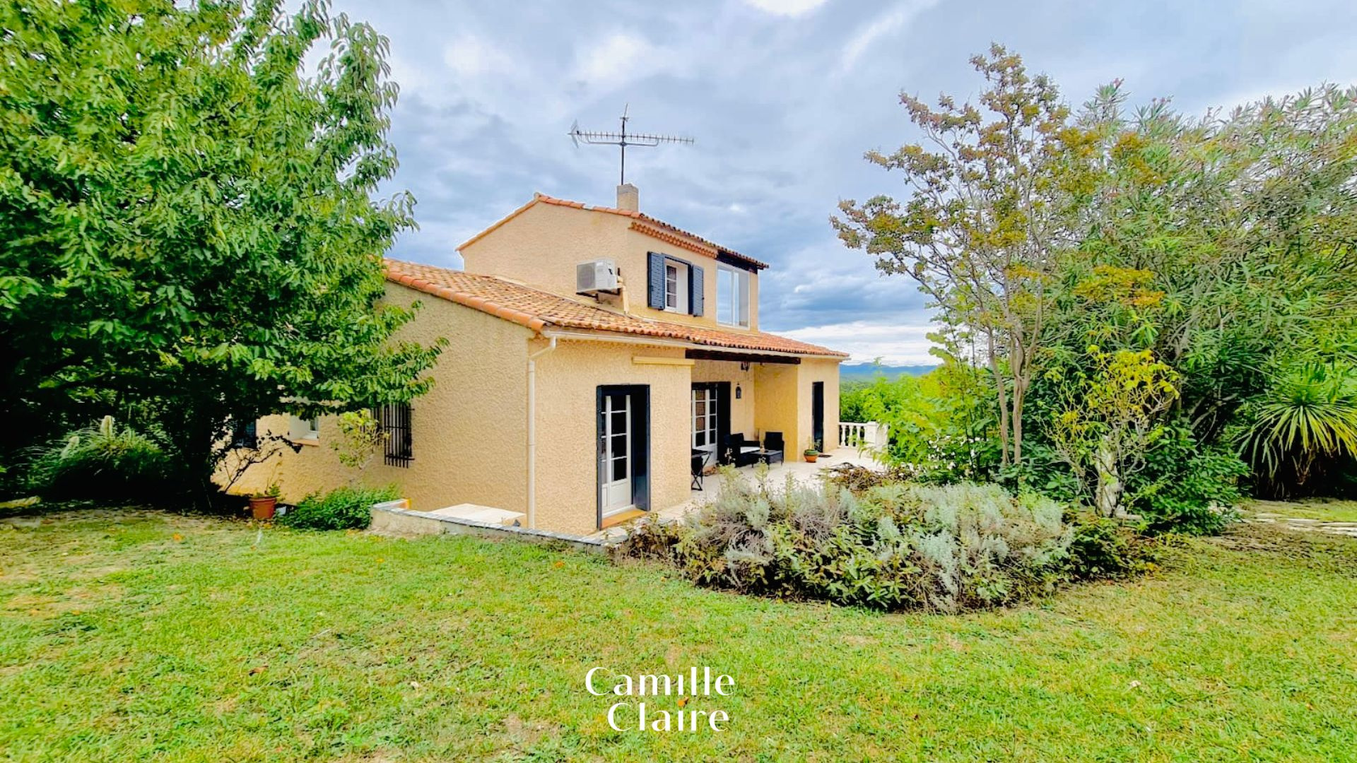 Vente Maison 130 St savournin - Camille Claire Agence Immobilière Aix-en-Provence